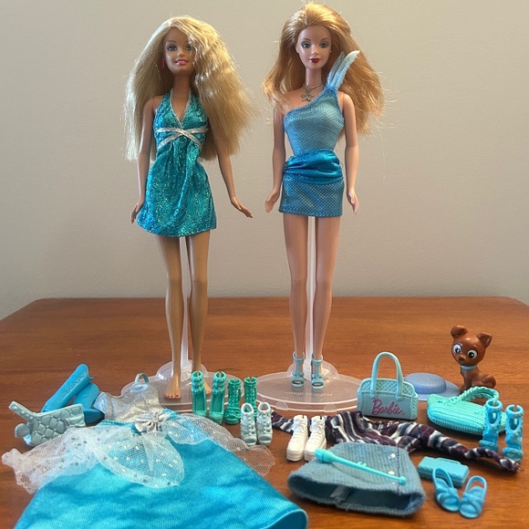 Blue Barbie Lot - Picture 1 of 5